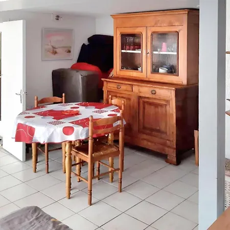 1 Bedroom Cozy In Granzay-gript *